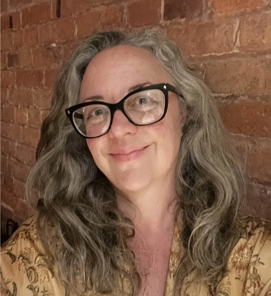 Nancy Hamilton, experienced relationship, family and individual therapist in Canberra at YMU