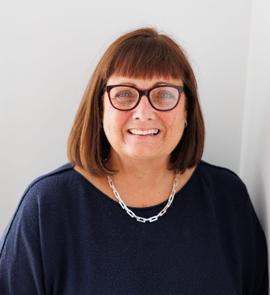 Andrea Myburgh relationship counsellor providing Emotionally Focused Therapy for individuals, couples and families